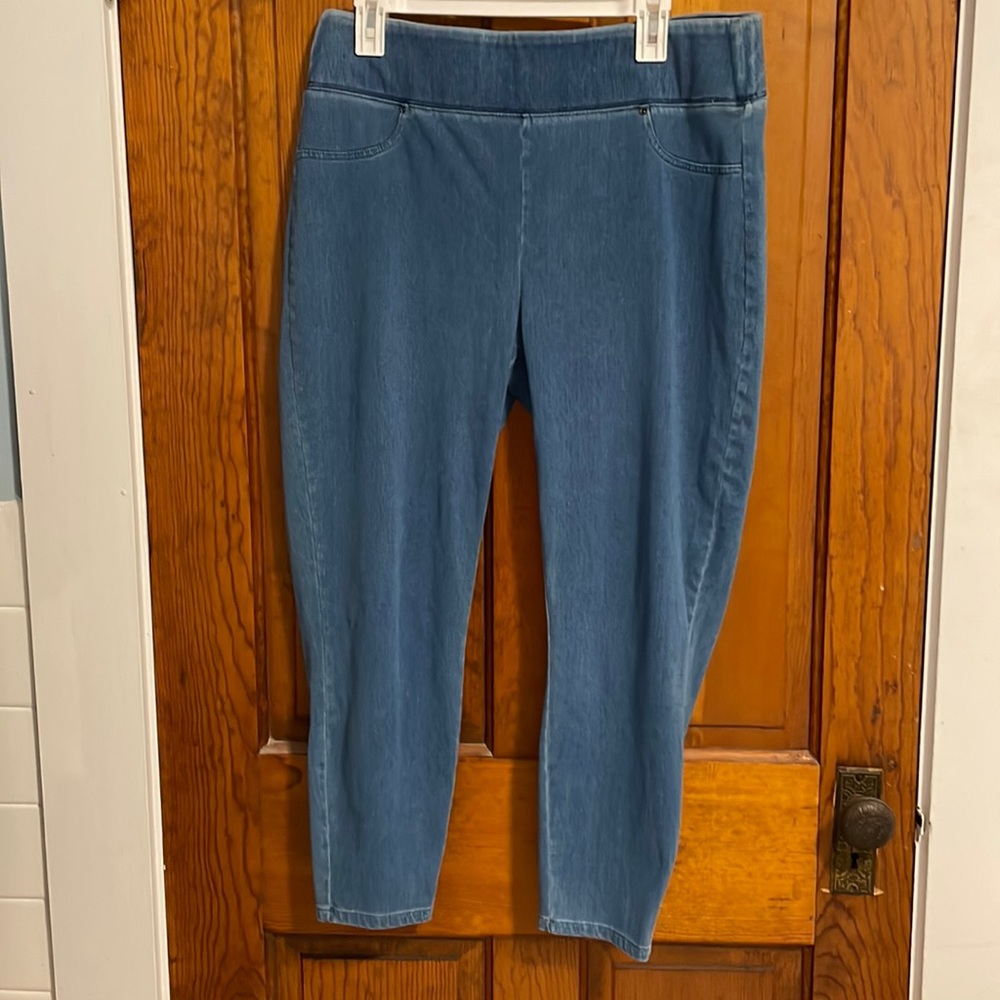 Maurices Ankke jeggings.